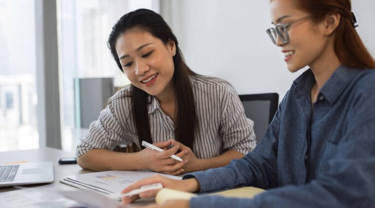 Five ways that can develop your business website 1 alt